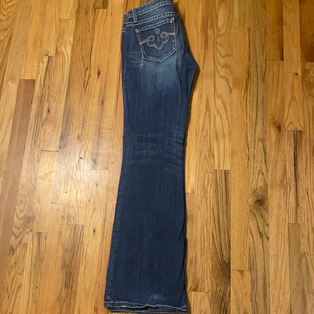 Boot cut jeans